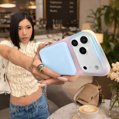 Cotton Candy Blue Slim Portable MagSafe Charger Power Pack