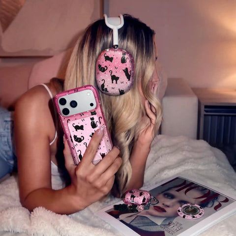 Lucky Kittens Glitter MagSafe Wallet
