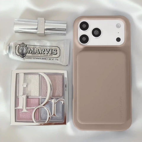 Cashmere Taupe Slim Portable MagSafe Charger Power Pack