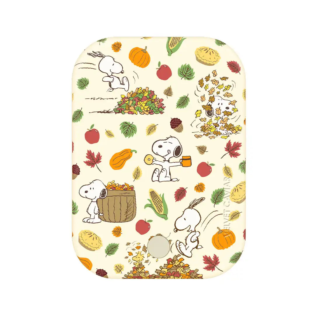Snoopy Autumn Leaves Portable MagSafe Charger Power Pack