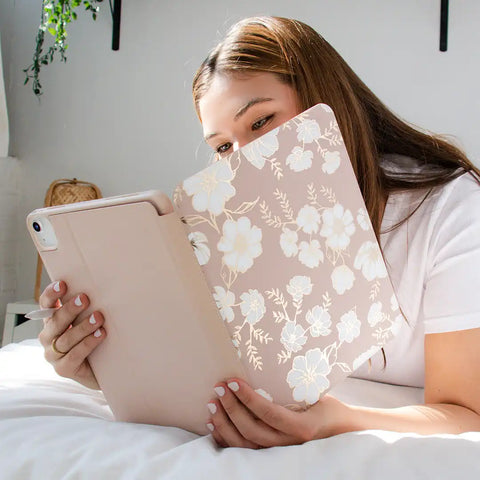 White Floral iPad Case 2.0